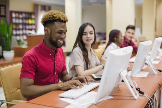 locacao-de-tecnologias-para-escolas