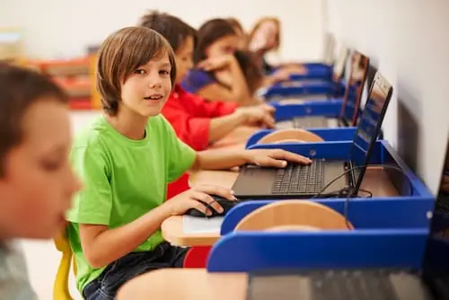 Infraestrutura de TI para escolas infraestrutura-de-ti-para-escolas
