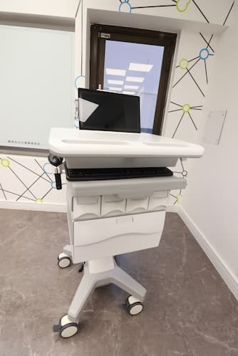 Locação de carrinho beira-leito locacao-de-carrinho-beira-leito